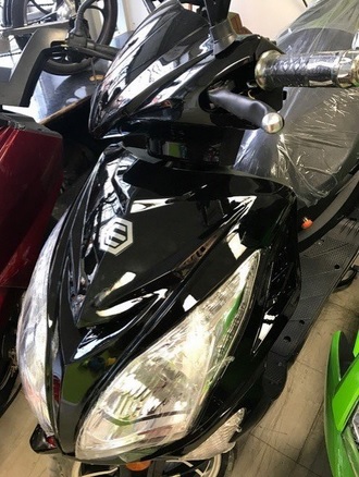 emmo-xtron8.jpg